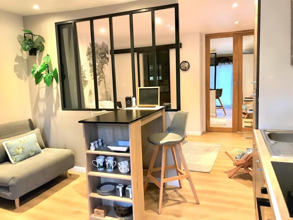 Petit Loft Ideal, Tourisme Et Affaires Ledat Dış mekan fotoğraf